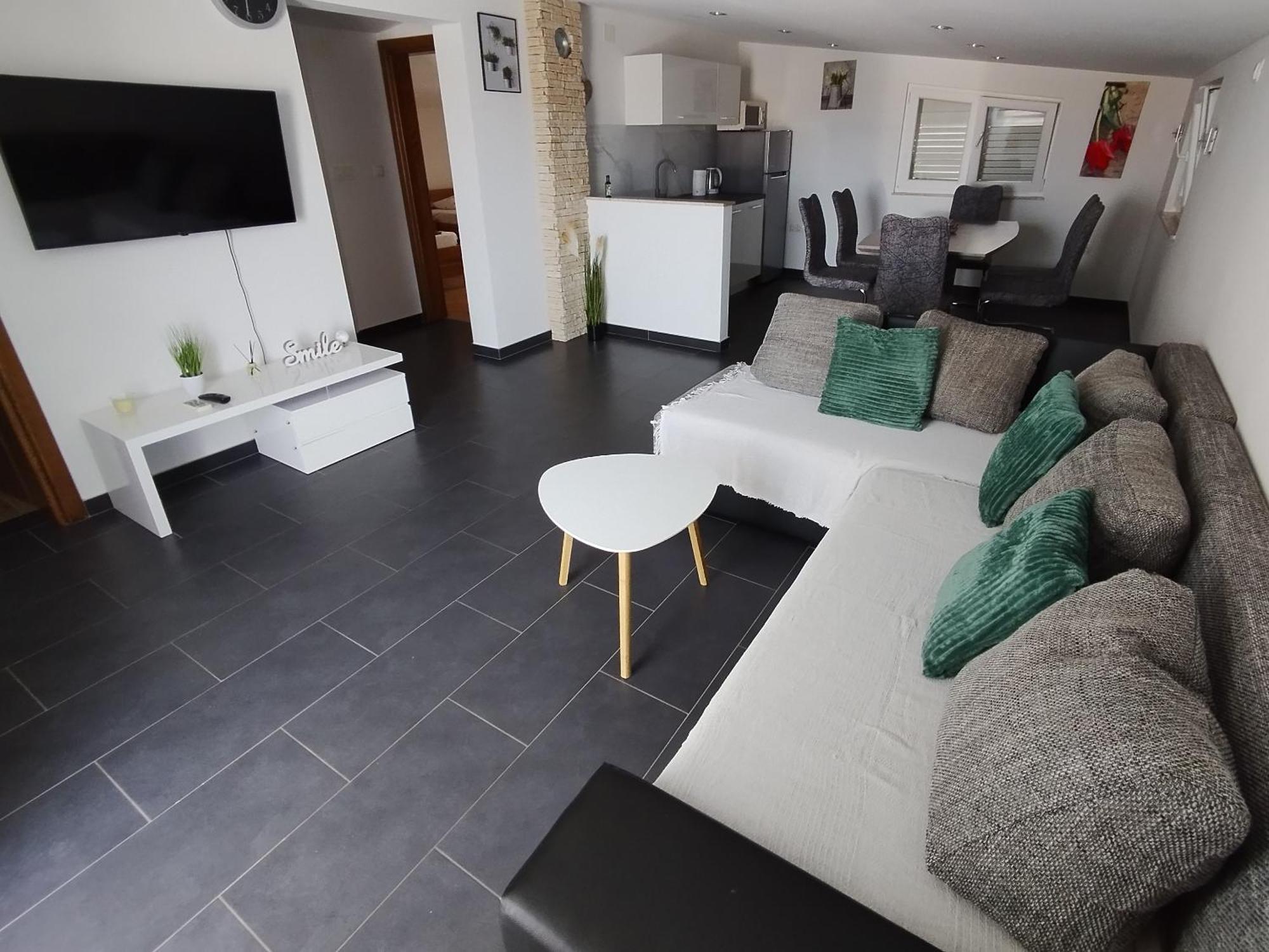 Apartman Nella Biograd Na Moru Bagian luar foto